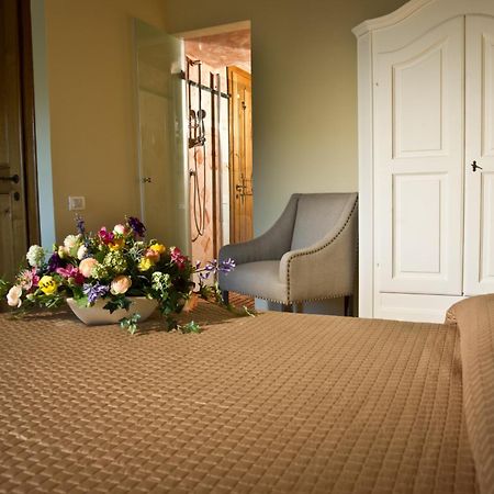 Suite Accommodation Mastiano Szoba fotó
