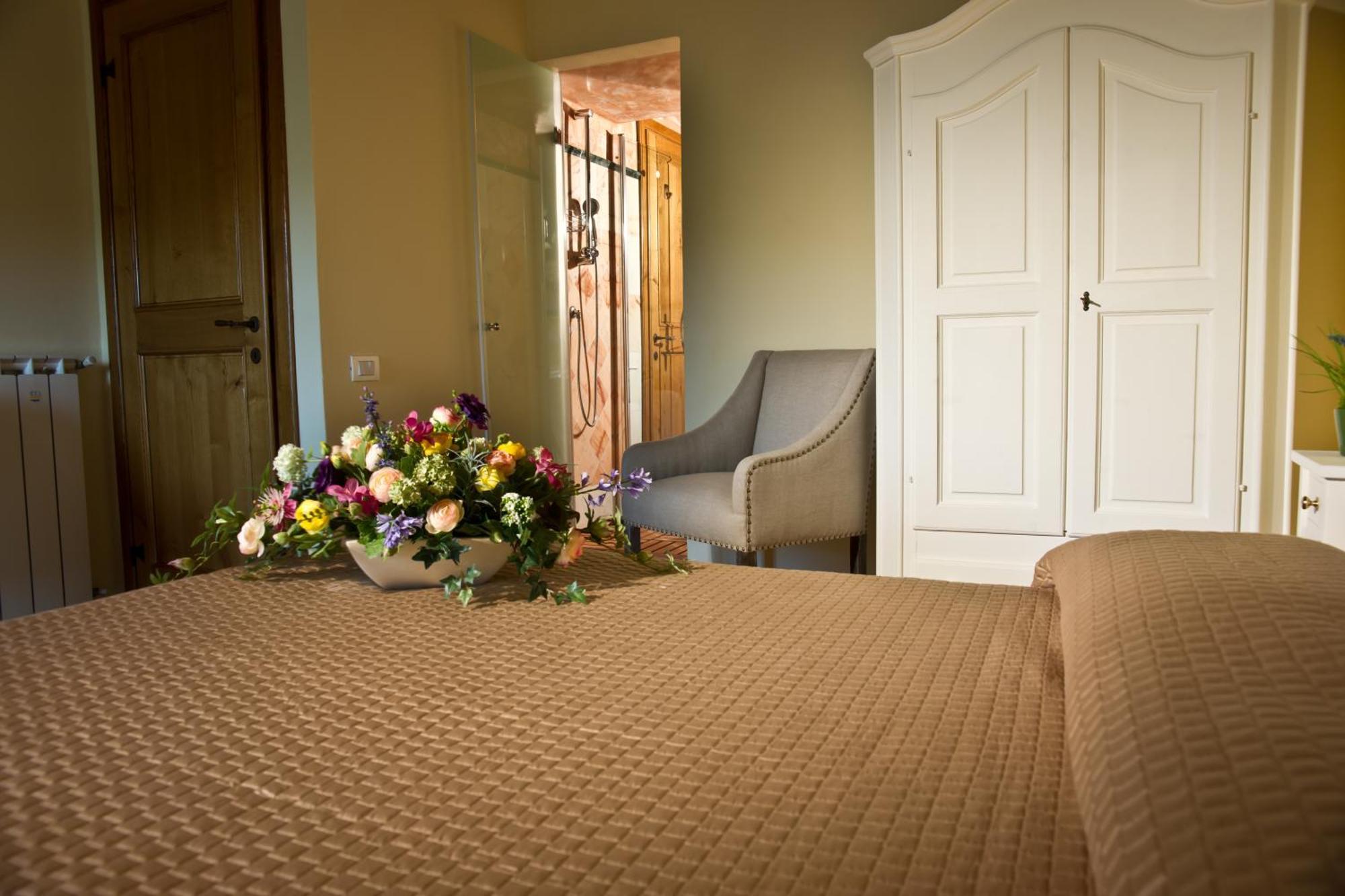 Suite Accommodation Mastiano Szoba fotó