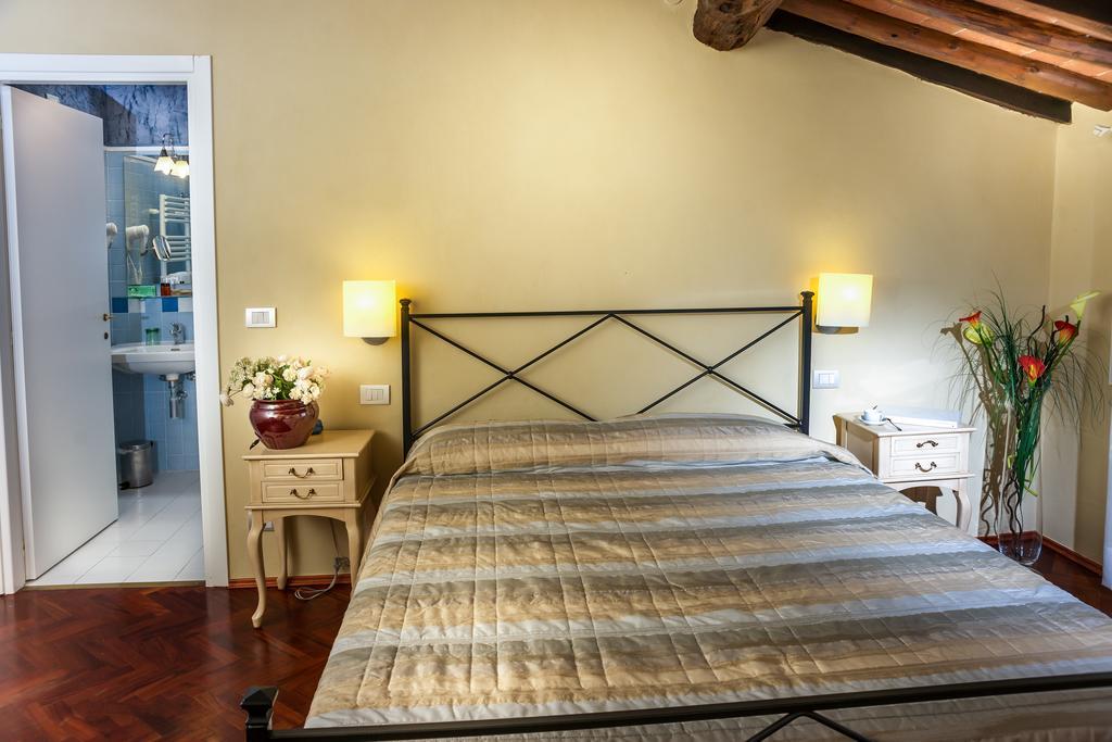 Suite Accommodation Mastiano Kültér fotó